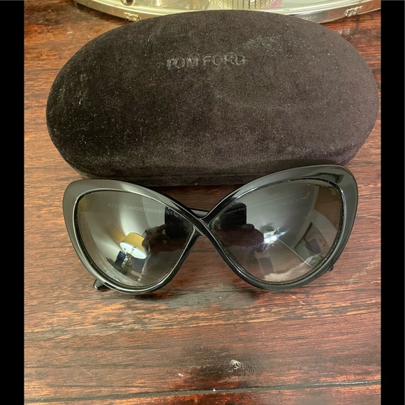 Tom Ford Black Cat Eye Sunglasses - Picture 9 of 13